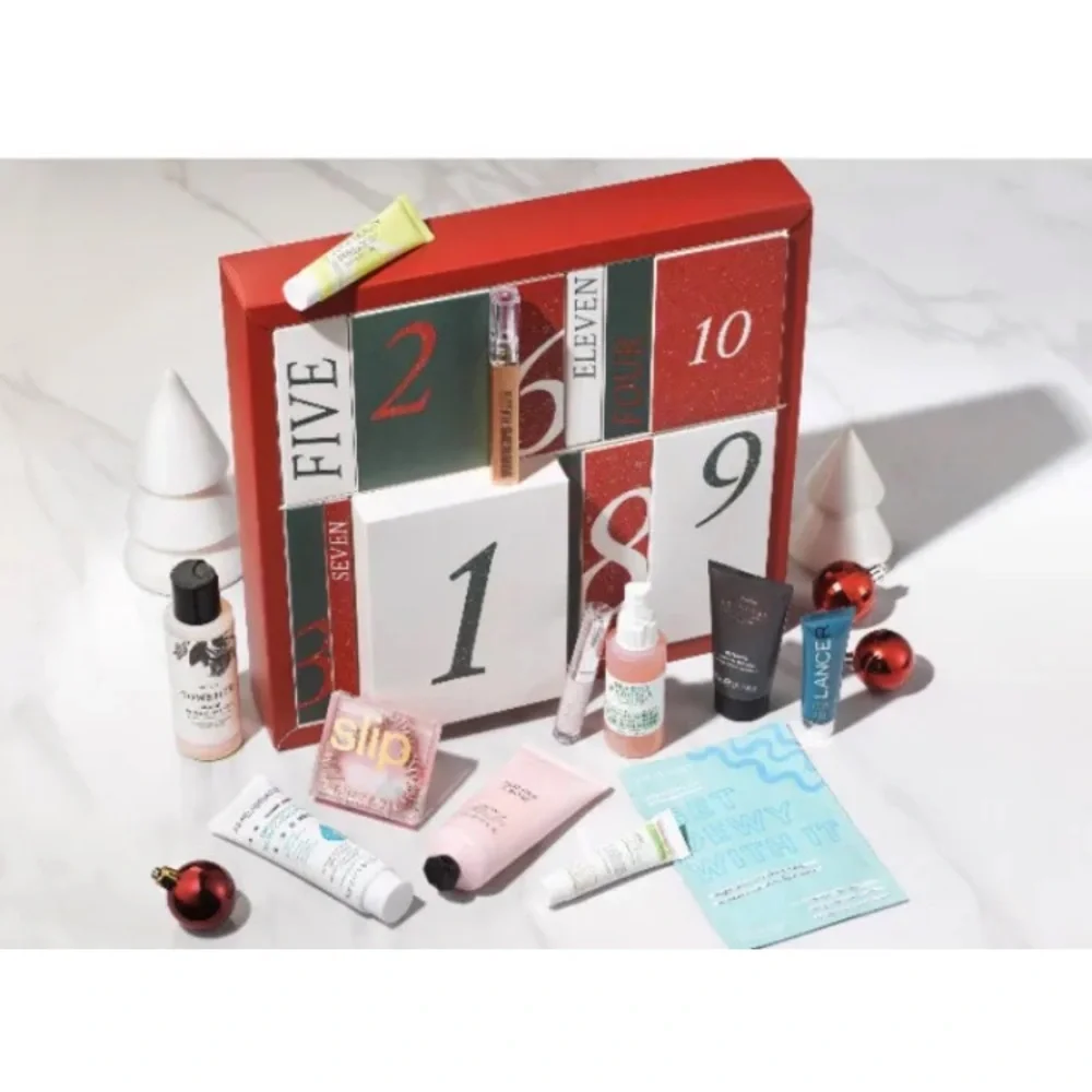 BeautySpaceNK 2022 Premium Beauty Christmas Advent Calendar Exclusive 12ct NK